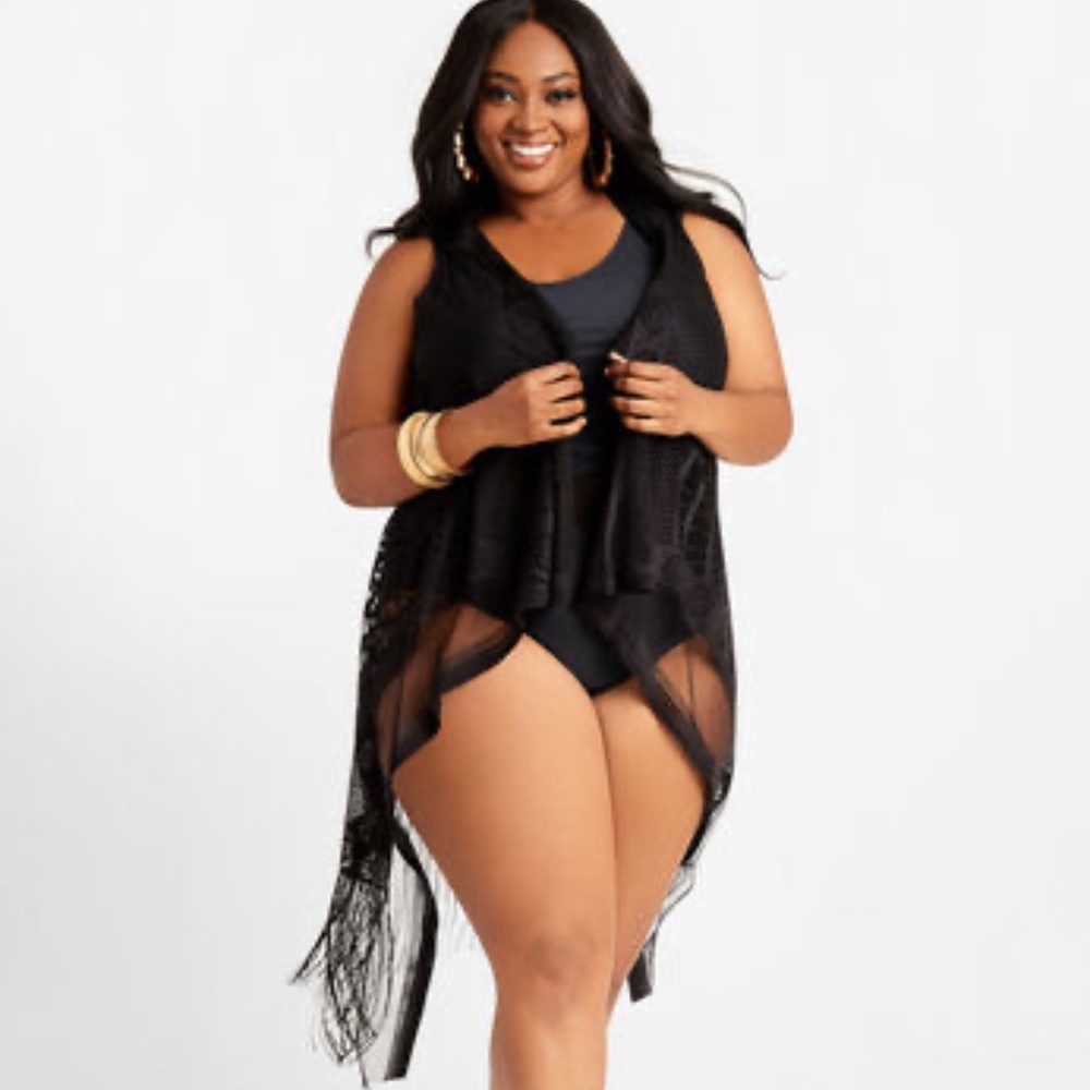 Ashley Stewart Crochet Vest Swim Cover NWT ONE SIZE - Picture 2 of 2